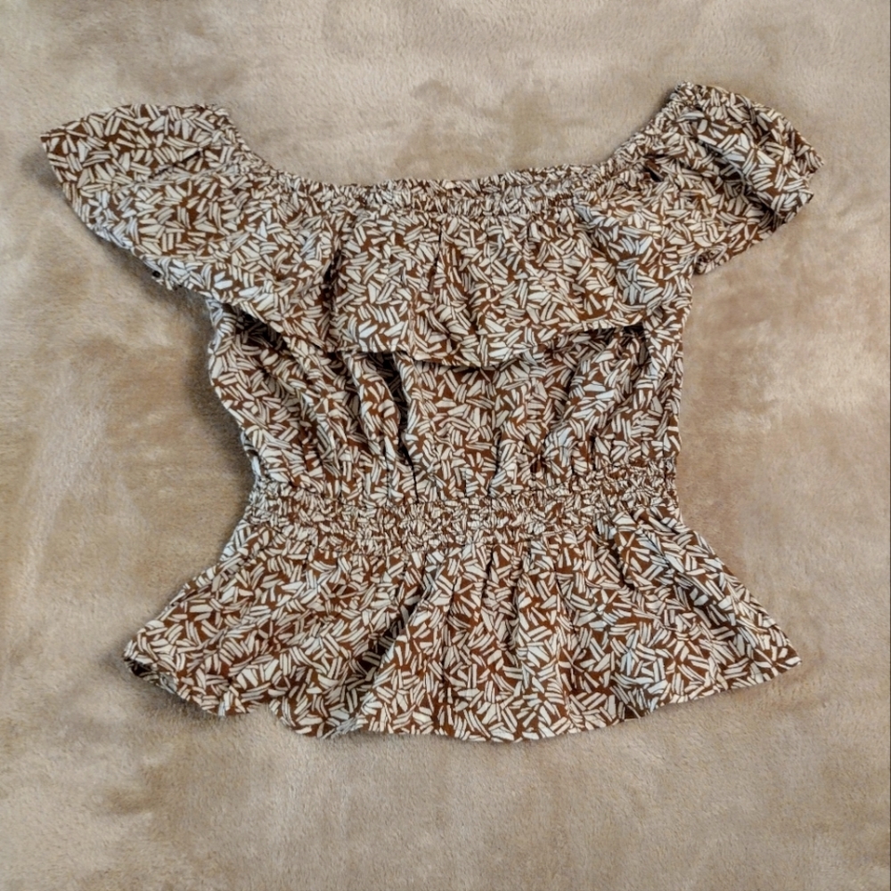 OLD NAVY RUFFLE OFF SHOULDER TOP